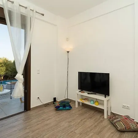 Beautiful House With Pool & View Вилла