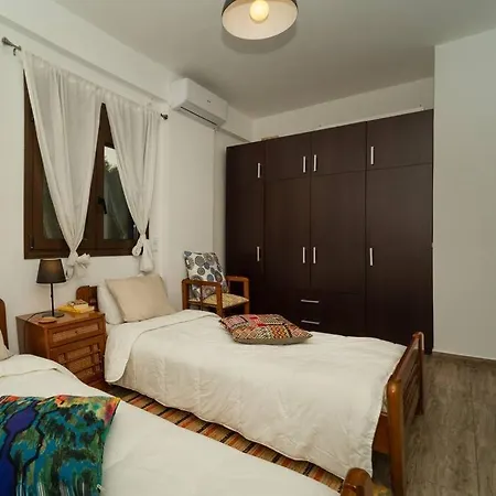 Beautiful House With Pool & View Вилла *