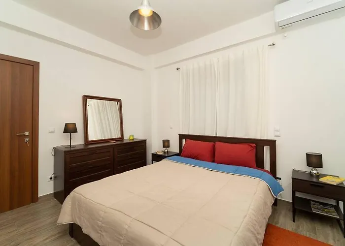 Beautiful House With Pool & View * Falanthi