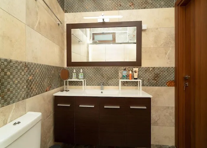 Villa Beautiful House With Pool & View *