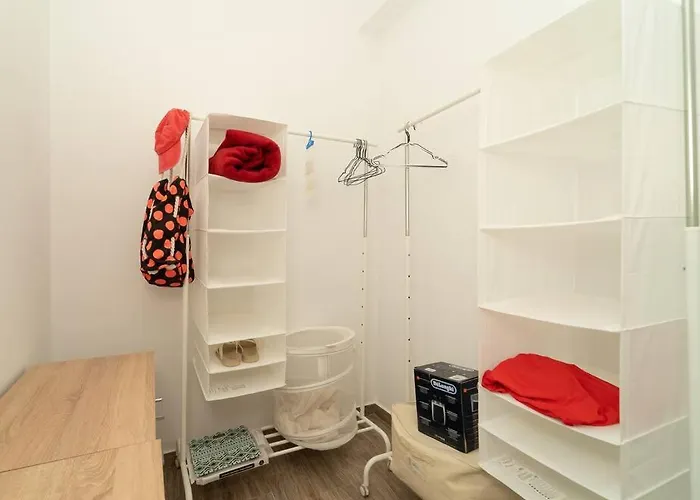 Beautiful House With Pool & View Villa